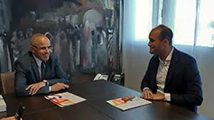 GAT ASSURANCES et Wallyscar signent une convention de partenariat en faveur des clients de Wallyscar